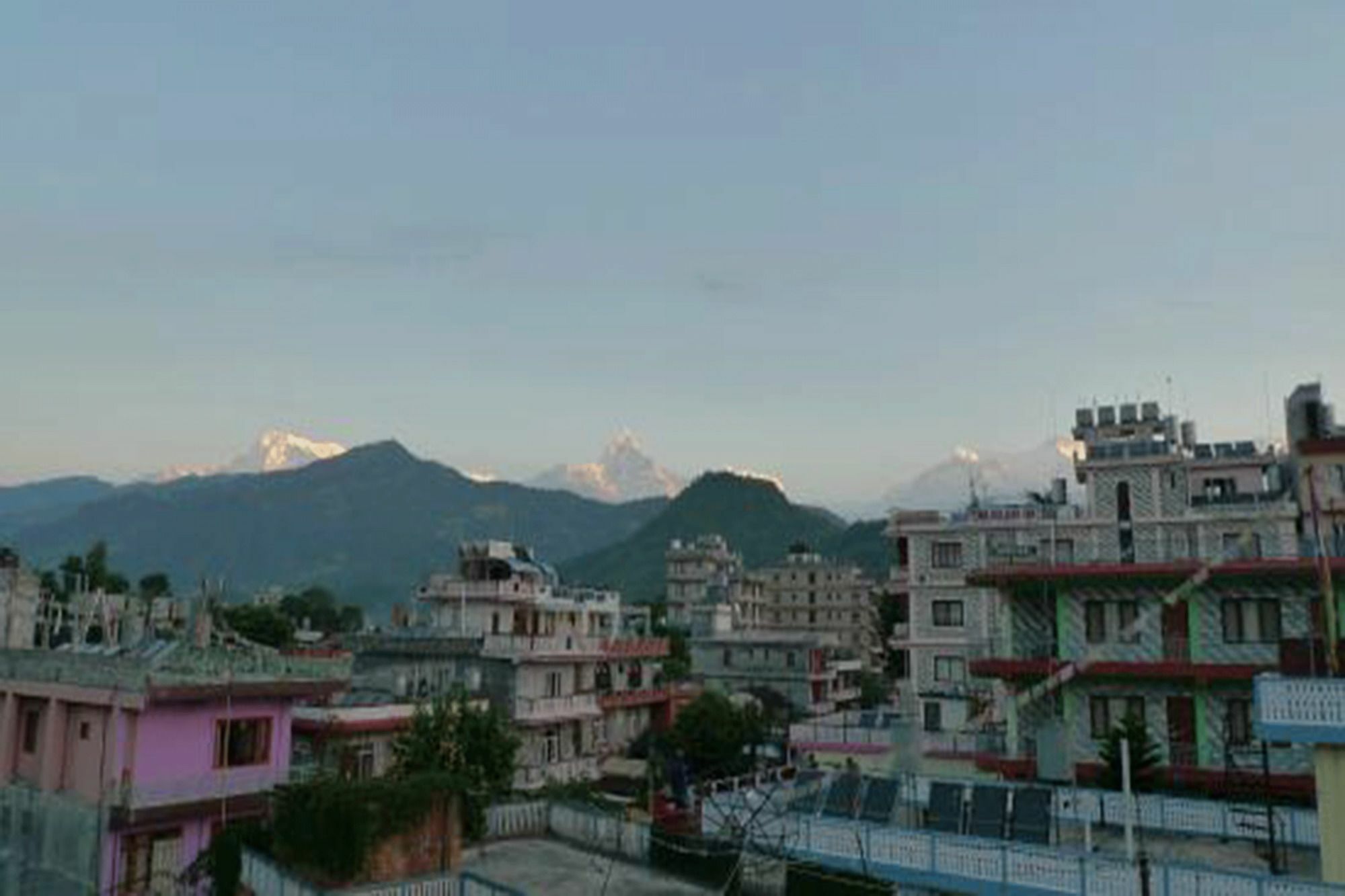 New Tourist Guest House Pokhara Esterno foto